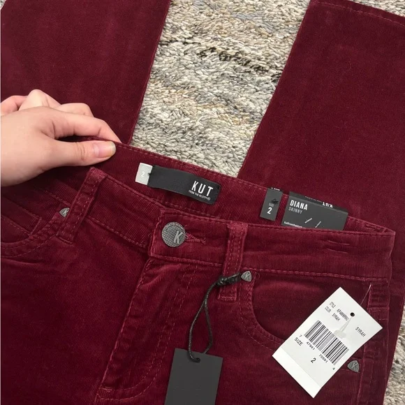 KUT From The Kloth Diana Skinny Corduroy Jeans Sz 2 NWTKUT Diana Skinny NEW-